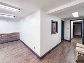 633 Lorne St, Sudbury, ON à louer Photo intérieure– Image 1 sur 7