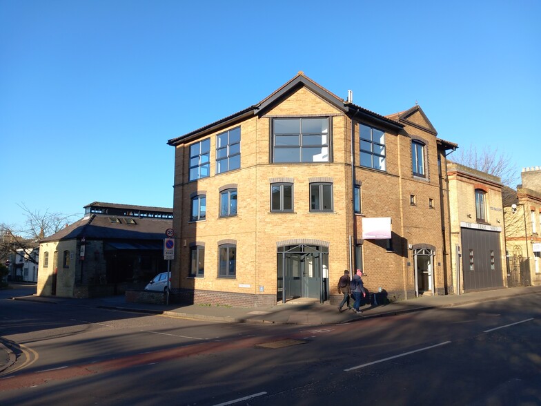 1 Dover St, Cambridge à louer - Photo de l’immeuble – Image 2 sur 5