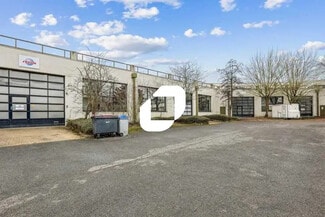 Plus de détails pour Bureau, Local d'activités à louer