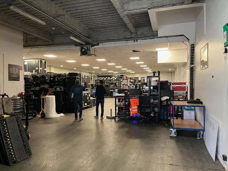 68 Avenue Du Président Wilson, Saint-Denis à louer - Photo de l’immeuble – Image 2 sur 3