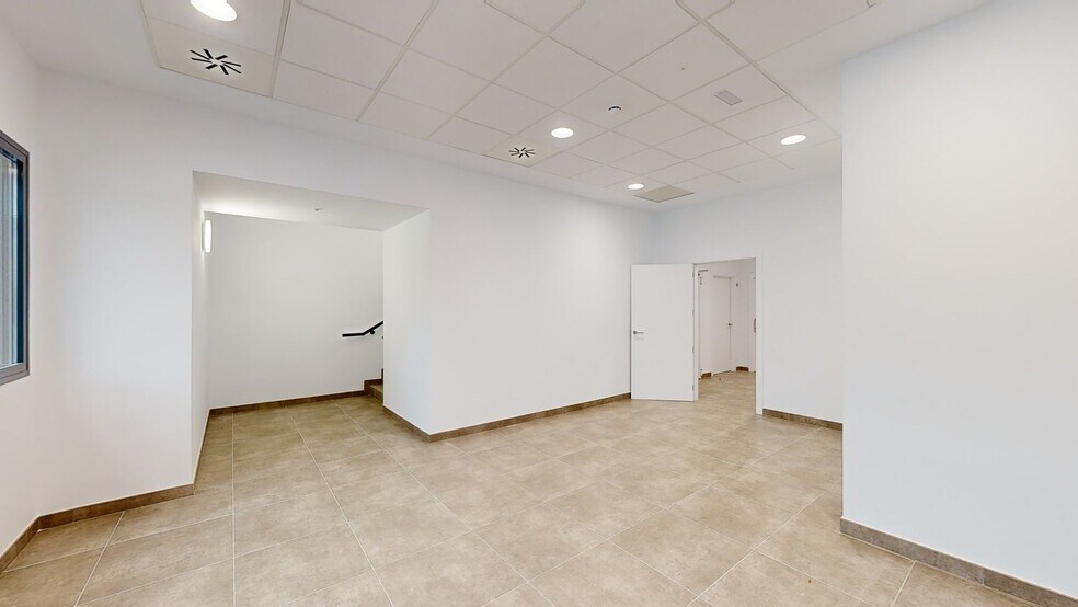 Calle de la Resina, 16-20, Madrid, Madrid à louer - Numérisation 3D Matterport – Image 2 sur 23