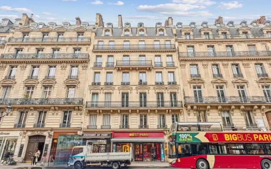 Bureau dans Paris à louer - Photo de l’immeuble – Image 1 sur 5