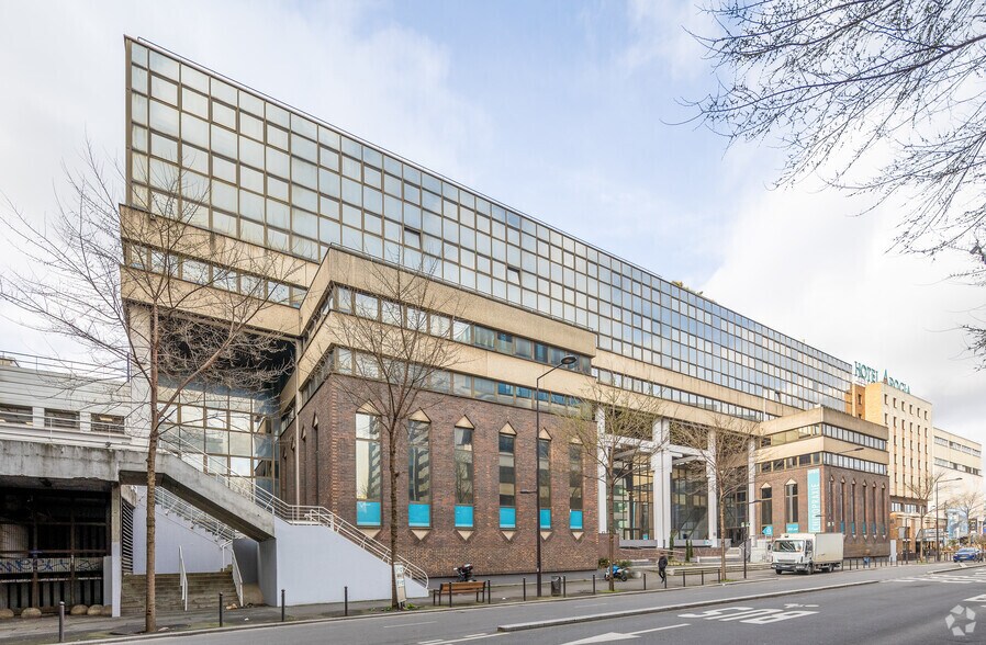24-26 Boulevard Paul Vaillant-Couturier, Ivry-sur-Seine à louer - Photo principale – Image 1 sur 4