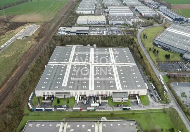 Plus de détails pour Industriel/Logistique à louer