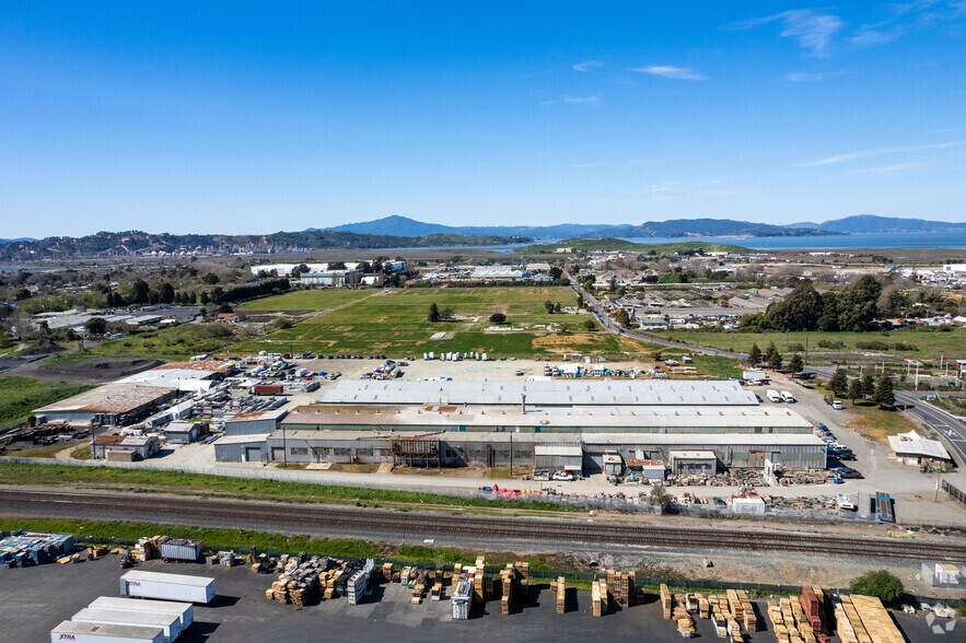 900 Brookside Dr, Richmond, CA à louer - Aérien – Image 2 sur 3