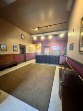 124 W Broadway St, Butte, MT à louer Photo de l’immeuble– Image 2 sur 8