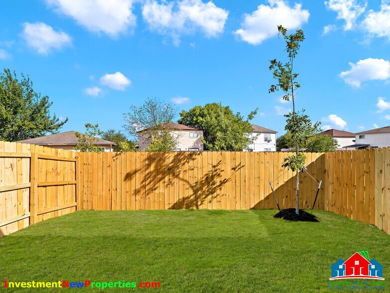 9034 Glen Shadow, San Antonio, TX à vendre - Photo de l’immeuble – Image 3 sur 27