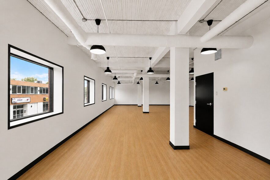 2700-2720 Rue Rachel E, Montréal, QC à louer - Photo de l’immeuble – Image 2 sur 11
