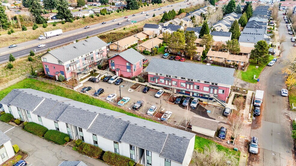 5750 NE 34th St, Vancouver, WA à vendre - Photo de l’immeuble – Image 3 sur 32