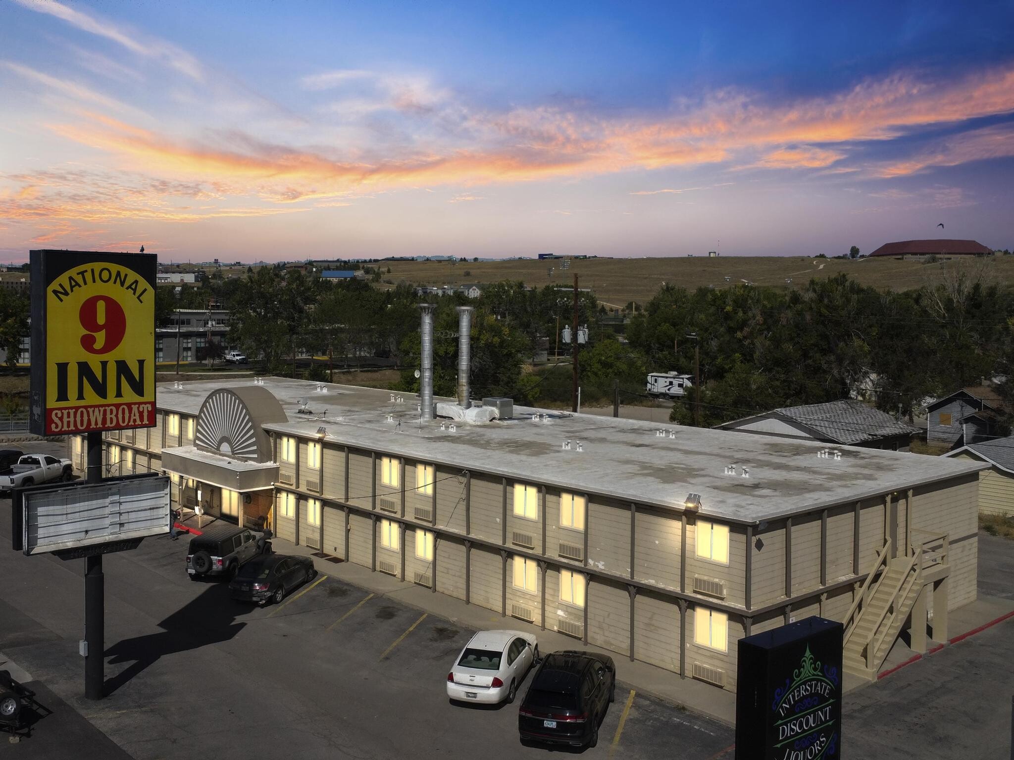 100 W F St, Casper, WY à vendre Photo de l’immeuble– Image 1 sur 31