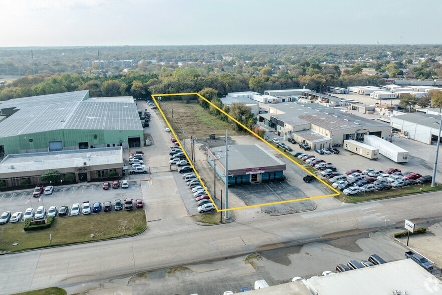 912 E Walnut St, Garland, TX à louer - Aérien – Image 2 sur 20