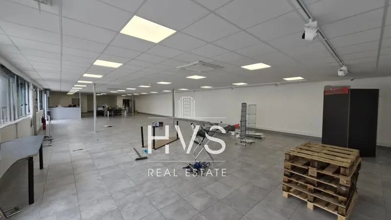 Local d’activités dans Aix-en-Provence à louer Photo intérieure– Image 1 sur 4