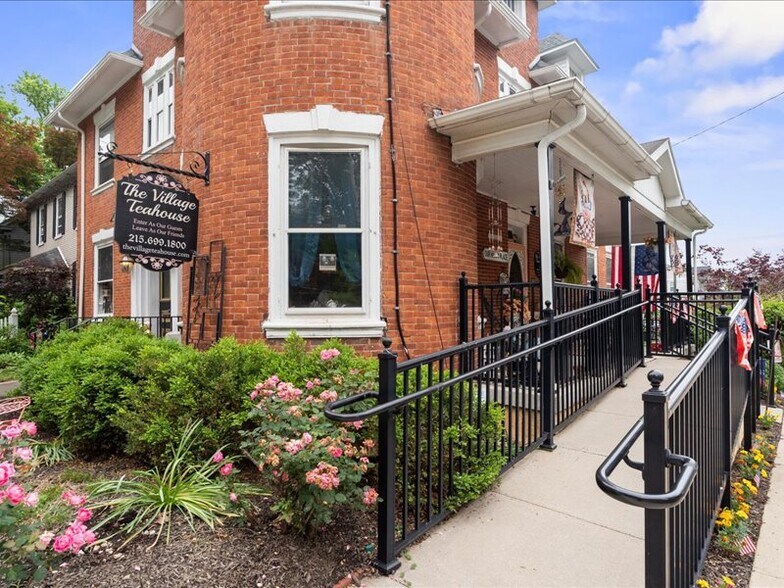 1919 W Point Pike, Lansdale, PA à vendre - Photo de l’immeuble – Image 3 sur 33