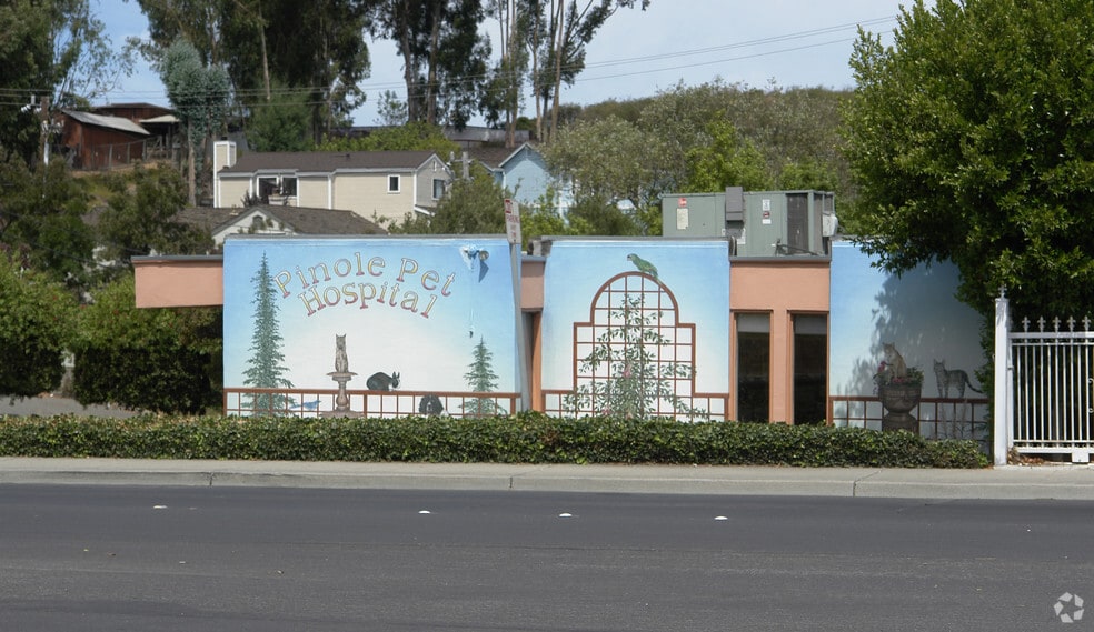 1400 San Pablo Ave, Pinole, CA à vendre - Photo principale – Image 1 sur 2