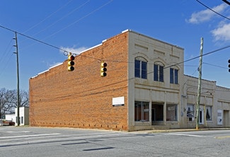 Plus de détails pour 1100 N Main Ave, Newton, NC - Local commercial à louer