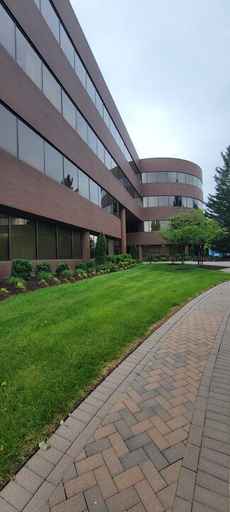 Plus de détails pour 4600 Forbes Blvd, Lanham, MD - Bureau à vendre