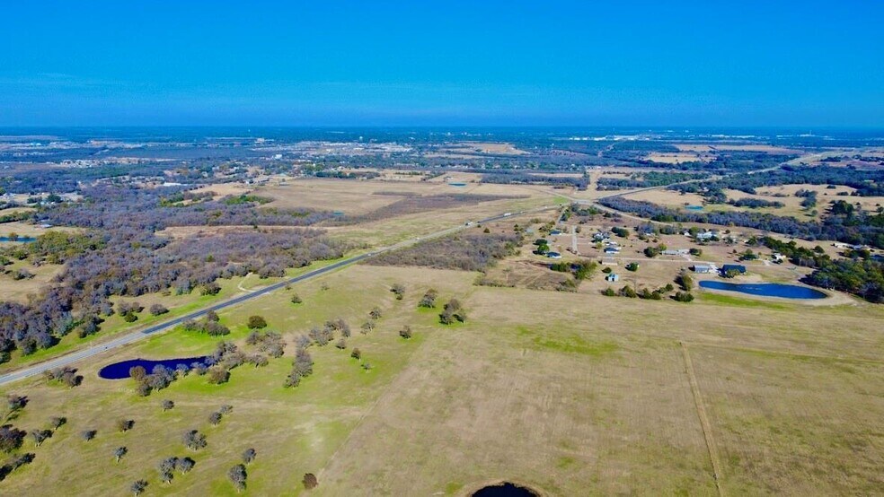 121.147 Acres State 31 Bypass, Corsicana, TX à vendre - Photo principale – Image 1 sur 13