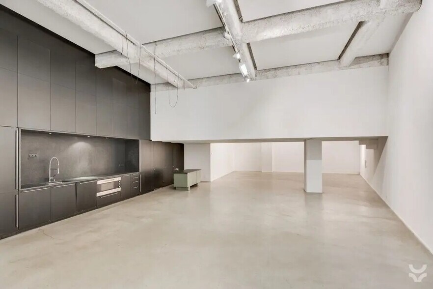 Bureau dans Paris à vendre - Photo de l’immeuble – Image 1 sur 13