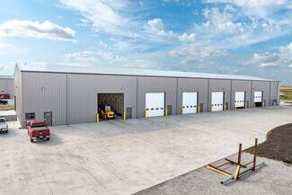 Plus de détails pour 1407 NW Laurel St, Elkhart, IA - Industriel/Logistique à vendre