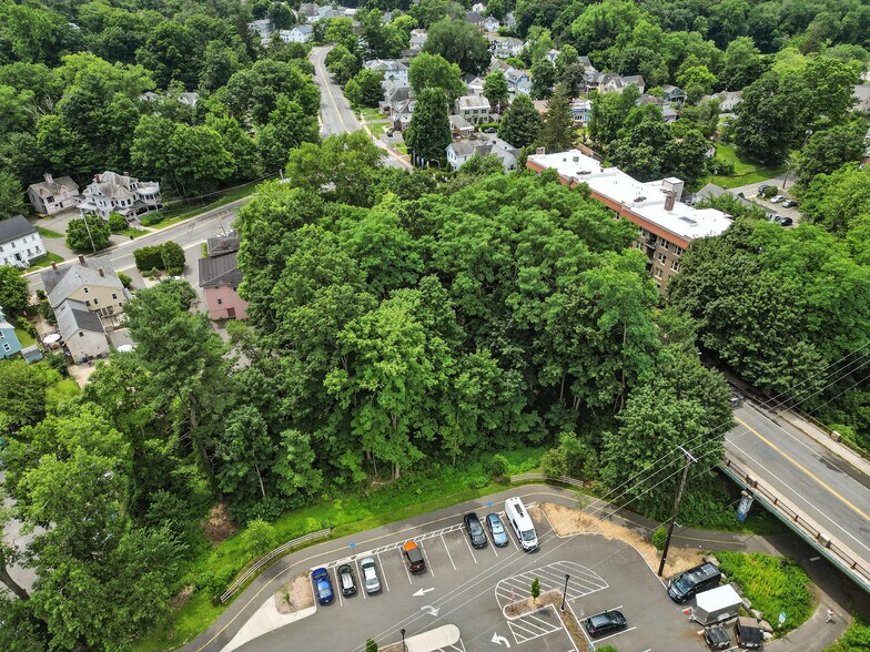 3 Clark Ave, Northampton, MA à vendre - Aérien – Image 2 sur 11