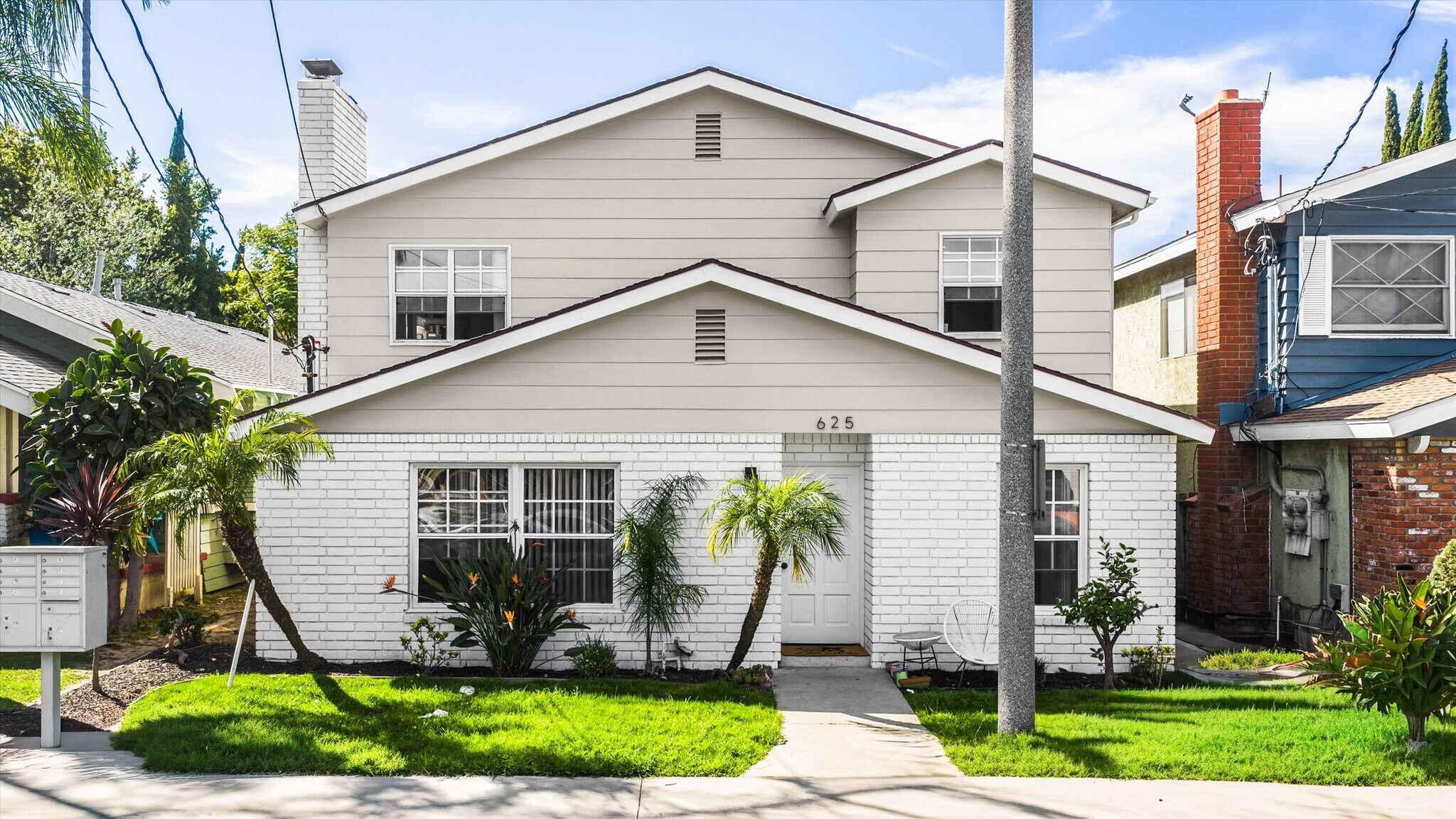 625 Orizaba Ave, Long Beach, CA à vendre Photo principale– Image 1 sur 33