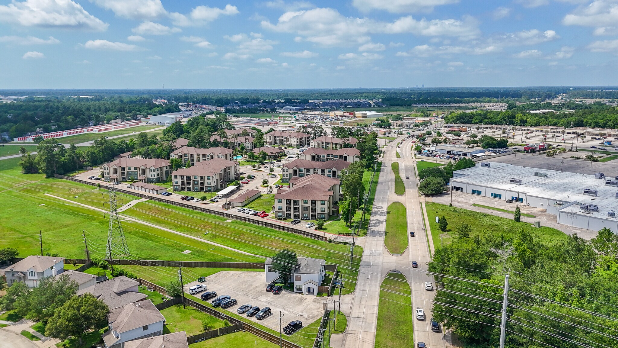 20713 Aldine Westfield Rd, Houston, TX à vendre Photo de l’immeuble– Image 1 sur 53
