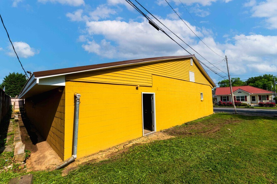 8 2nd St, Aragon, GA à vendre - Photo de l’immeuble – Image 3 sur 16