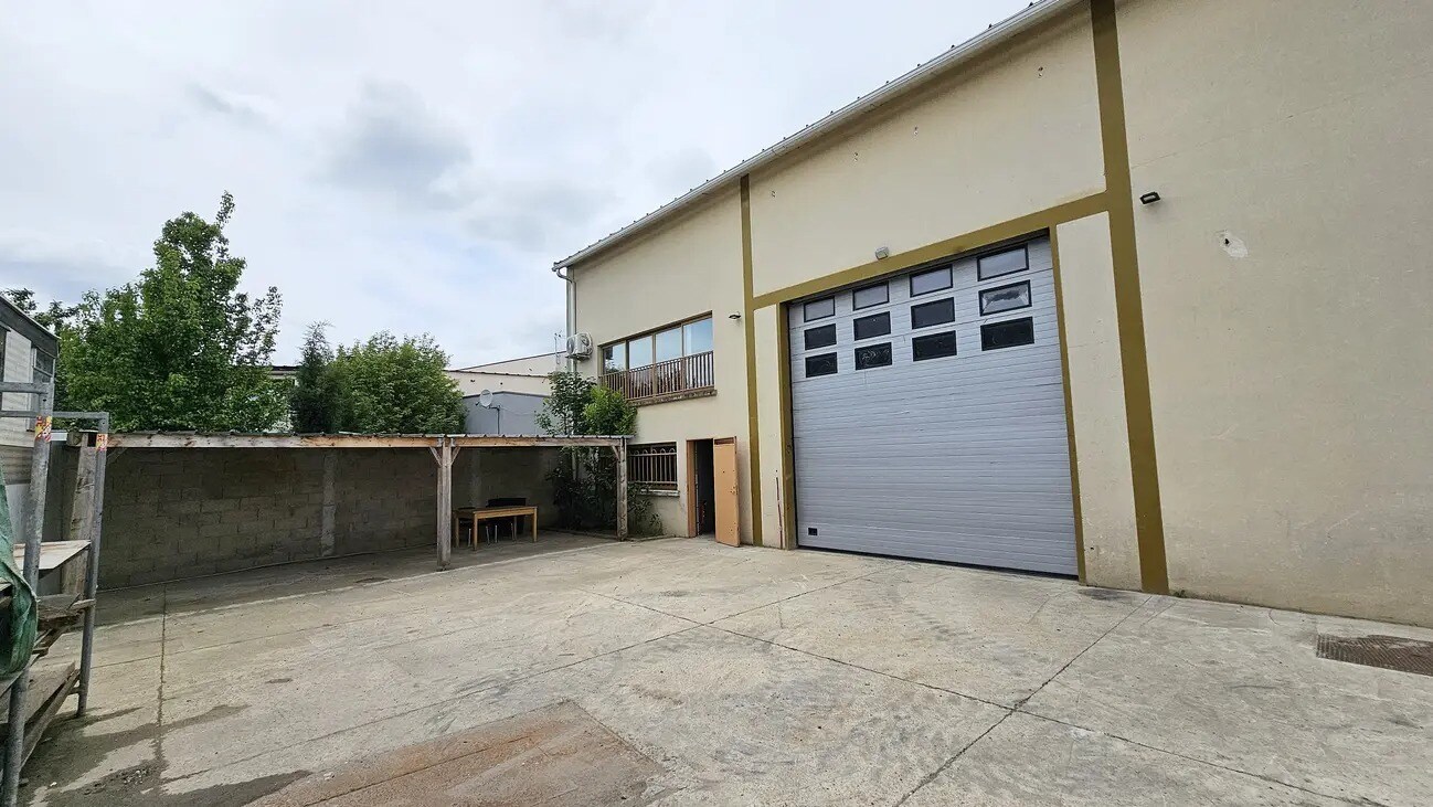  dans Crosne à vendre Photo principale– Image 1 sur 1