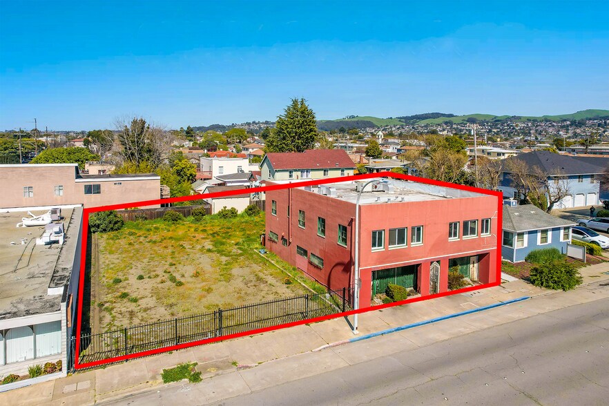 2919--2923 MacDonald Ave, Richmond, CA à vendre - Photo de l’immeuble – Image 1 sur 9