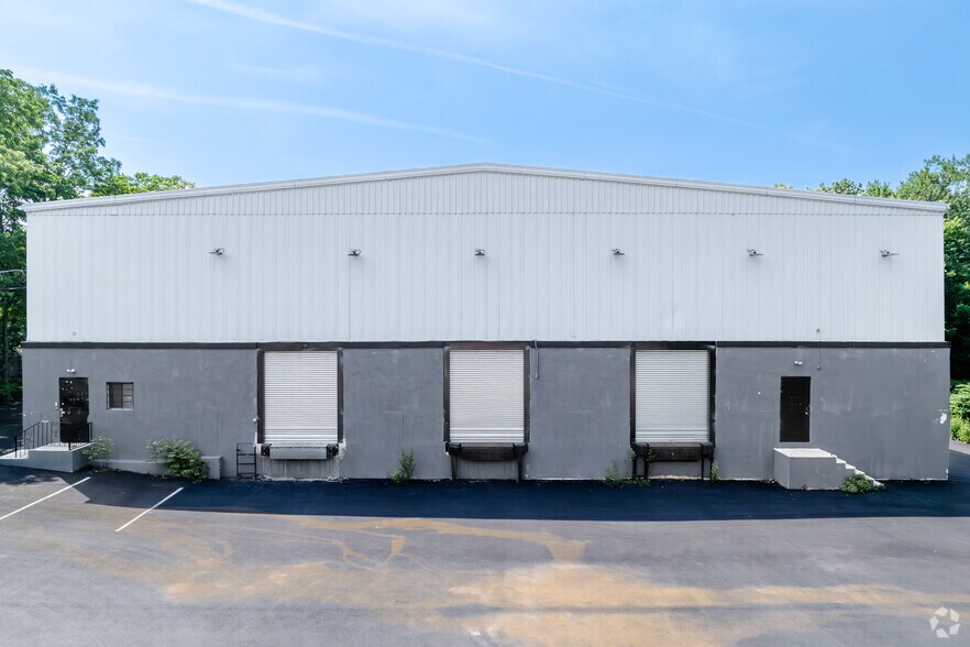 10 S Somerset Ave, Mount Holly, NJ à louer - Photo de l’immeuble – Image 2 sur 6