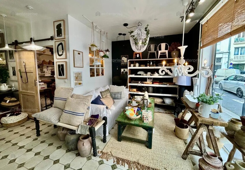 Local commercial dans Amiens à louer - Photo intérieure – Image 2 sur 2