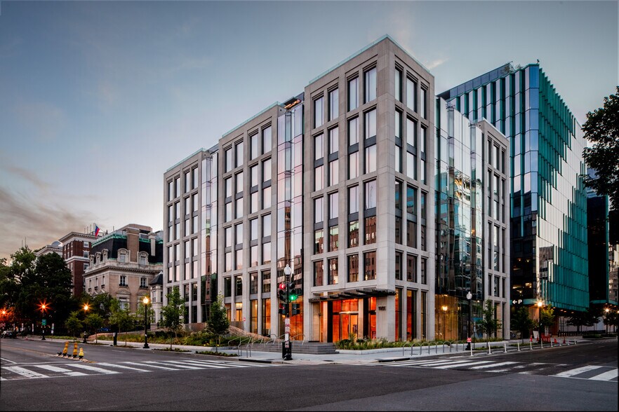 1101 16th St NW, Washington, DC à louer - Photo de l’immeuble – Image 2 sur 16