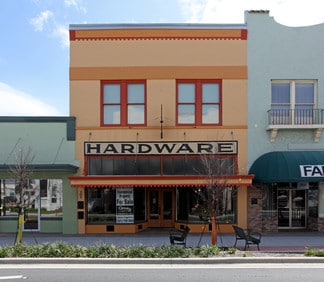 Plus de détails pour 305 S Washington Ave, Titusville, FL - Local commercial à vendre