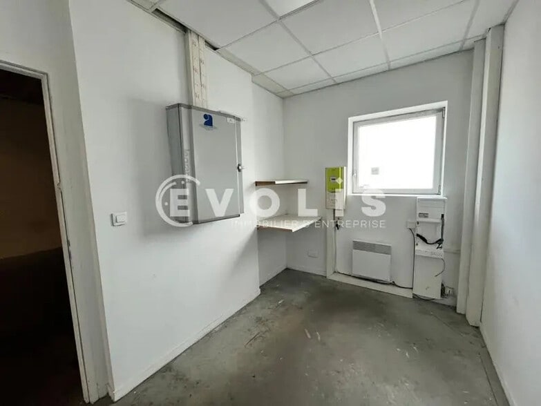 3 Rue Copernic, Le Haillan à louer - Photo intérieure – Image 2 sur 8
