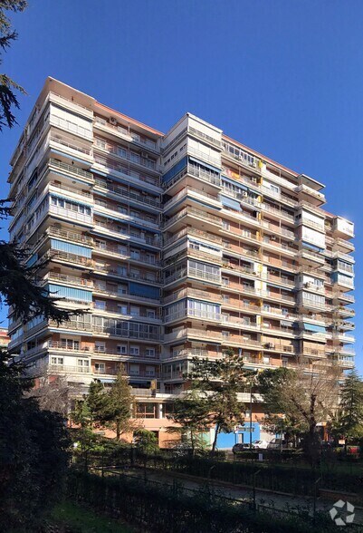 Avenida Derechos Humanos, 2, Alcorcón, Madrid à vendre - Photo de l’immeuble – Image 2 sur 2