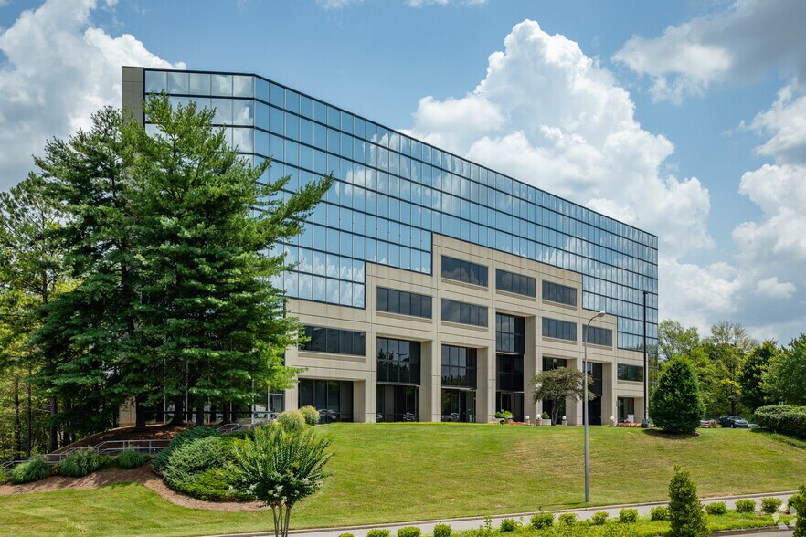 15 Century Blvd, Nashville, TN à louer - Photo de l’immeuble – Image 2 sur 18