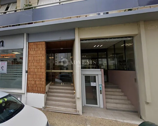 Plus de détails pour Bureau à louer