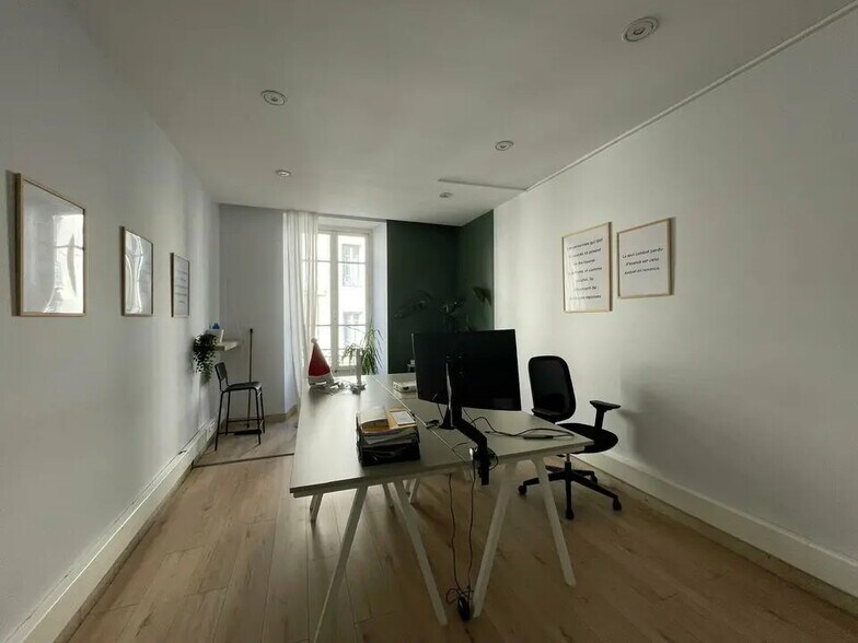 Bureau dans Nice à louer - Photo de l’immeuble – Image 2 sur 10