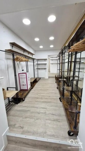 Local commercial dans La Baule-Escoublac à louer - Photo intérieure – Image 3 sur 8