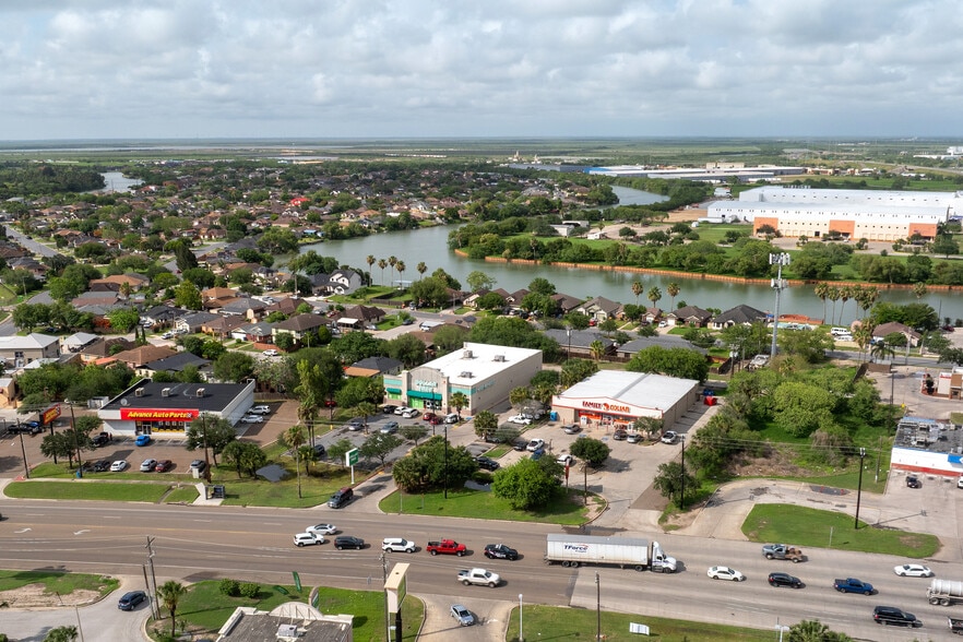 5835 Ruben M Torres Senior Blvd, Brownsville, TX à vendre - Photo de l’immeuble – Image 3 sur 4
