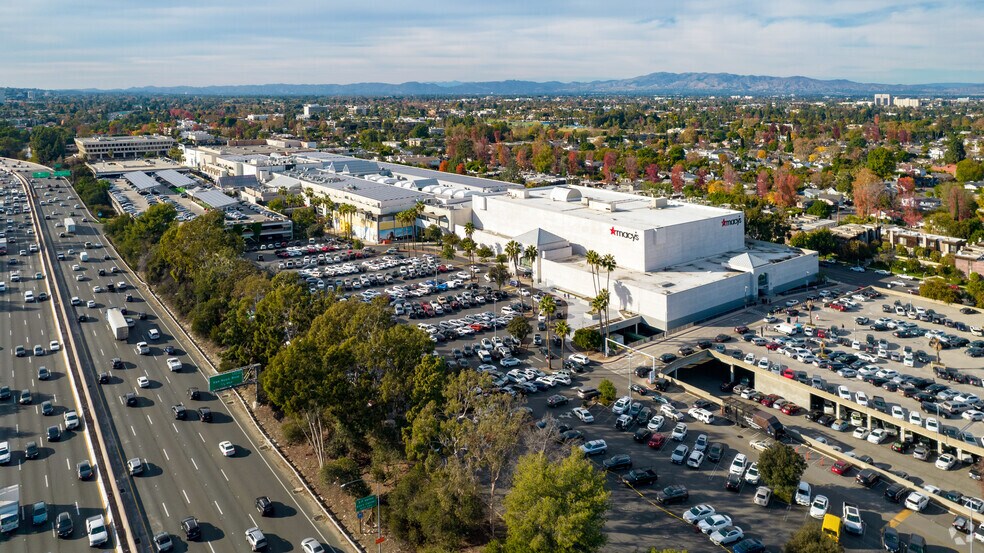 14040 Riverside Dr, Sherman Oaks, CA à louer - Aérien – Image 2 sur 5