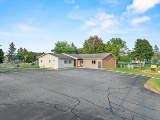 Plus de détails pour 1017 Laurel St, Marshfield, WI - Local commercial à vendre
