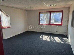 Local d'activités dans Eckbolsheim à vendre Photo intérieure– Image 2 sur 4