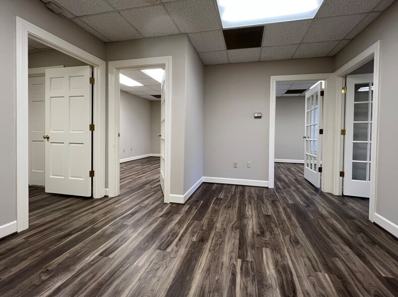 4400 Silas Creek Pky, Winston-Salem, NC à louer - Photo intérieure – Image 3 sur 8