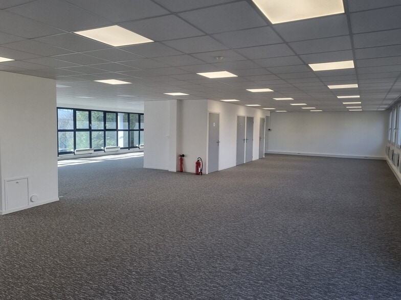 340 Avenue De La Marne, Marcq-en-Baroeul à louer - Photo de l’immeuble – Image 2 sur 3
