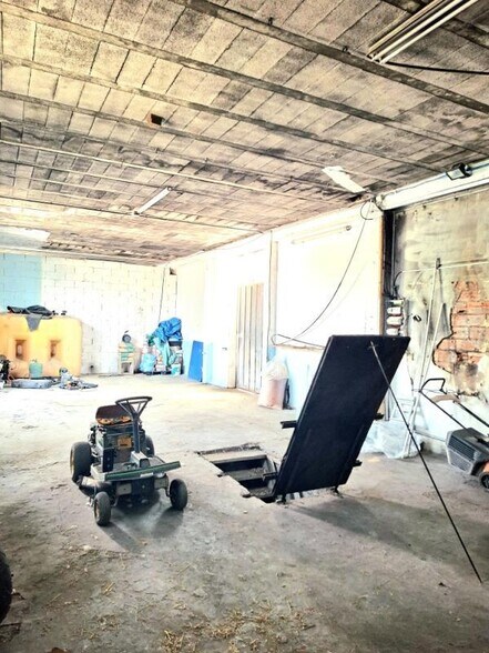 Industriel/Logistique dans Le Muy à louer - Photo intérieure – Image 3 sur 3