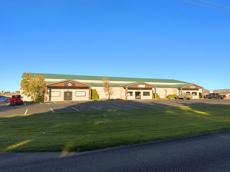 11307-11319 N Government Way, Hayden, ID à louer - Photo de l’immeuble – Image 3 sur 5