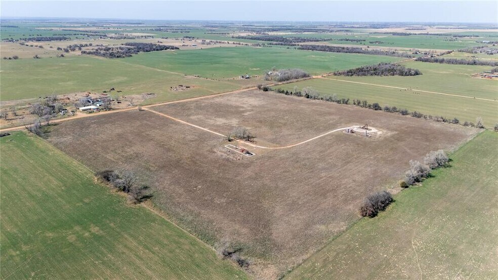 N 2780 Rd, Hennessey, OK à vendre - Photo de l’immeuble – Image 3 sur 7