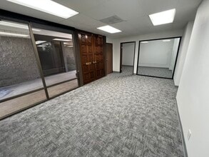 9320 Baseline Rd, Rancho Cucamonga, CA à louer Photo intérieure– Image 1 sur 4