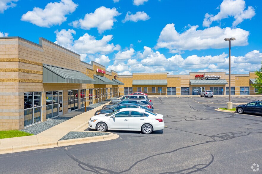 2835 W St Germain St, Saint Cloud, MN à louer - Photo de l’immeuble – Image 2 sur 7